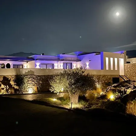 Mykonos Villa, Luxe Escape With Private Pool Βίλα