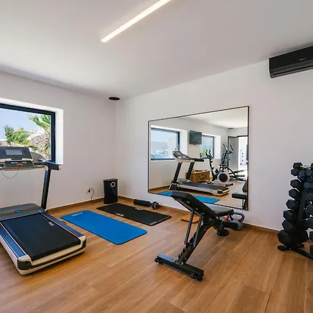 Βίλα Mykonos Villa, Luxe Escape With Private Pool *