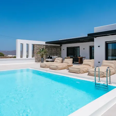 Mykonos Villa, Luxe Escape With Private Pool * Κλουβάς