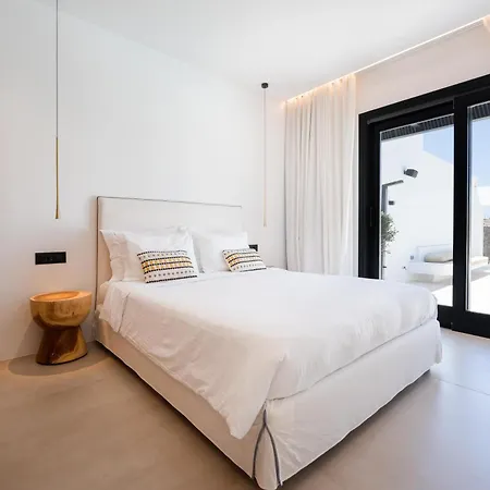 Mykonos Villa, Luxe Escape With Private Pool Βίλα