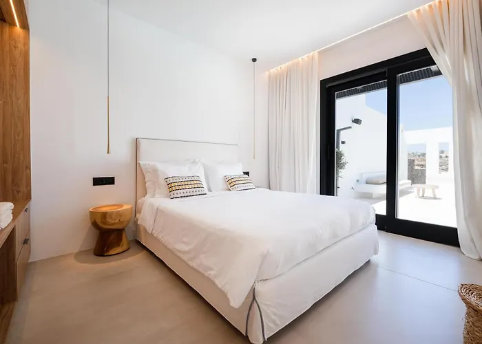 Mykonos Villa, Luxe Escape With Private Pool Βίλα