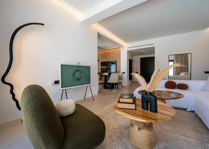 Mykonos Villa, Luxe Escape With Private Pool 빌라 *